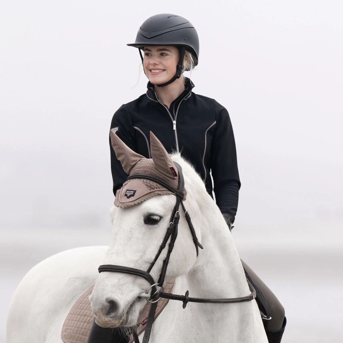 Charles Owen Halo Helmet With MIPS - Image 3